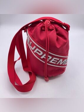 Supreme FW23 3D Logo Small Cinch Pouch Red